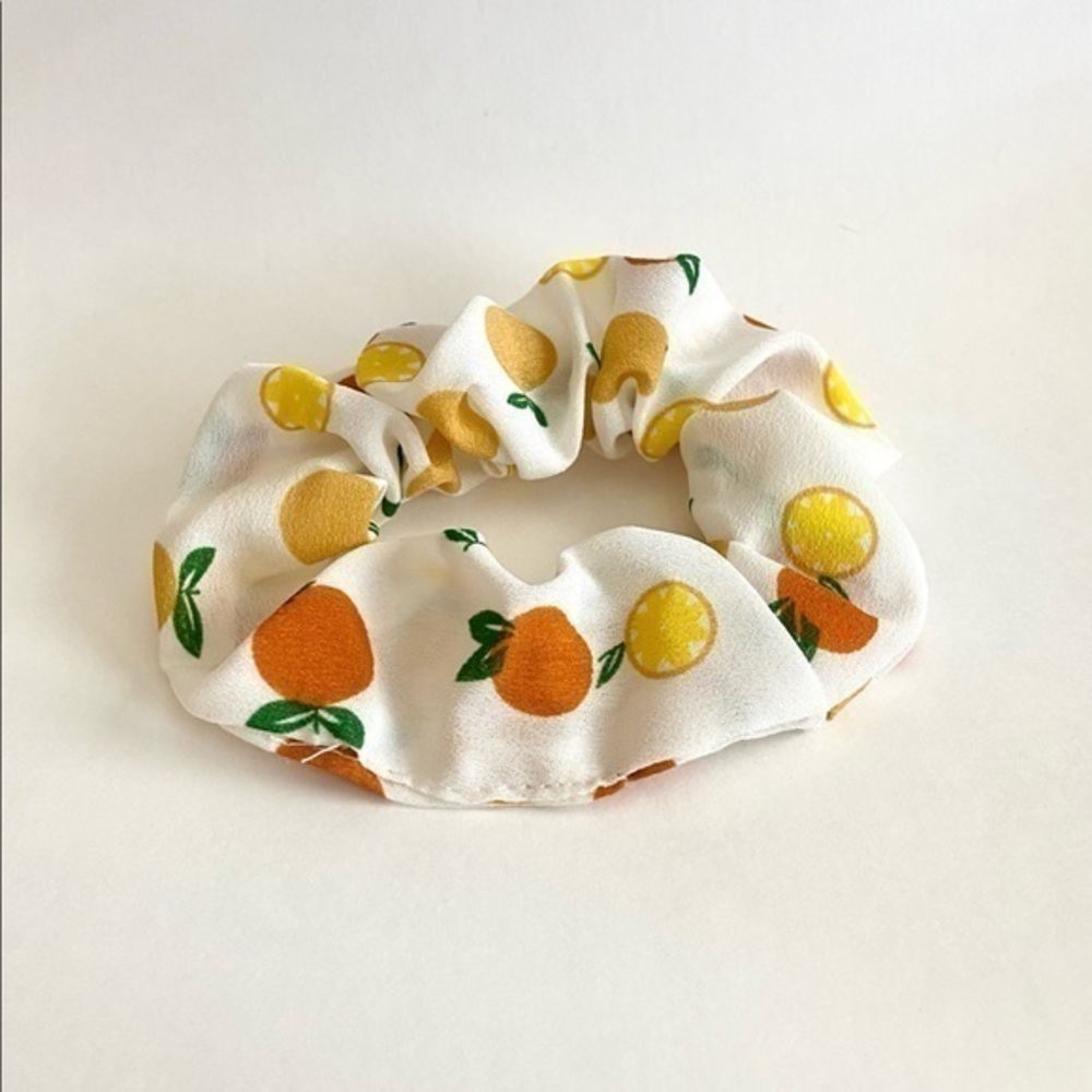 Woman | Scrunchies with Fruit Prints | Set of 5 - Picture 16 of 16